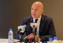 LÉGISLATIVES FRANÇAISES: Le candidat Mohamed Oulkhouir à la rencontre de ses concitoyens vivant à l’étranger