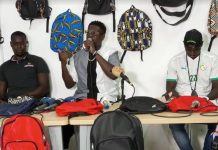 JANGI JEE SAAKU FII»: Simon de « Y’en a marre » invite les Sénégalais à consommer localement les produits de nos artisans