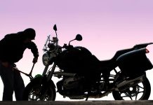 FILMÉ PAR LES CAMÉRAS D’UN SUPERMARCHÉ: Mamadou Touré alias Ould s’activait dans le vol de motos