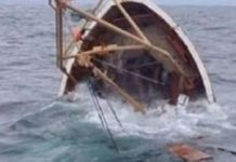 Podor : Une pirogue chavire et fait un porté disparu