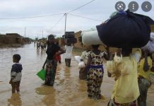 CASTOR : Vivant dans les inondations, les populations dans le désarroi