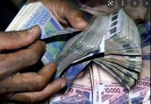 ZONE DE CAPTAGE: Un ado vole 35 millions francs à sa mère et siphonne le compte de son père