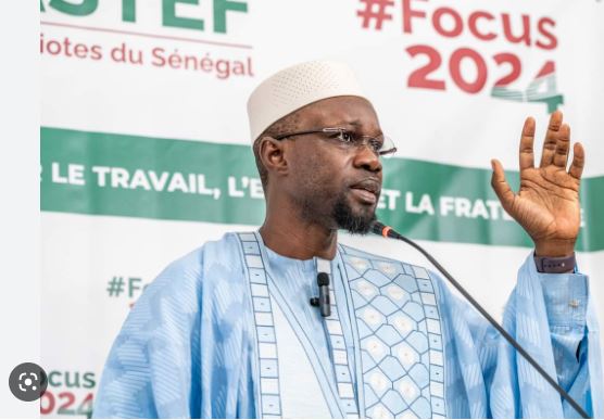 Emprisonnement de Pape Alé Niang : Sonko s’interroge «Pourquoi n’ai-je pas été arrêté ?”