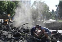 En direct : trois morts après l’attaque d’un drone ukrainien sur une base aérienne russe