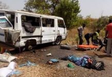 Sortie de Tivaouane : Un bus se renverse et fait 2 morts et plusieurs blessés
