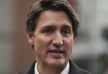 Un avion de combat américain abat un « objet non identifié » volant dans le ciel du Canada