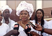 Journée internationale de la femme : l’amicale des femmes de l’aibd offre des dons à des filles mères et des orphelins