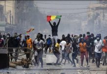 PAIX ET STABILITÉ AU SÉNÉGAL: Doit-on ramener toute la classe politique autour d’une table ou libérer la parole?