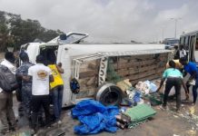 Axe Touba-Kébémer : Un car « Ndiaga Ndiaye » se renverse et fait 30 blessés dont 10 graves