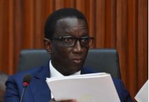 Publication de vidéos montrant des hommes armés en civil: « La justice va établir la vérité », selon le premier ministre