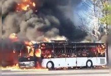 Yarakh: Un bus Tata attaqué avec du cocktail Molotov, le bilan fait deux morts et des blessés