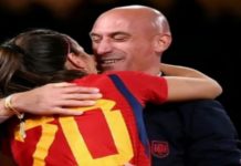 Foot espagnol: La mère de Luis Rubiales entame une grève de la faim