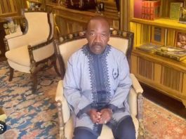 Pour des raisons sanitaires: le président de la transition de Gabon permet à Ali Bongo de quitter le pays