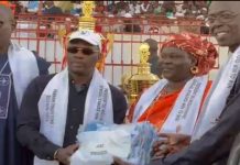 Finale entre l’ASC Jappo Sam et l’alliance Atlantique: le parrain Pape Thiam offre le trophée et des jeux de maillots