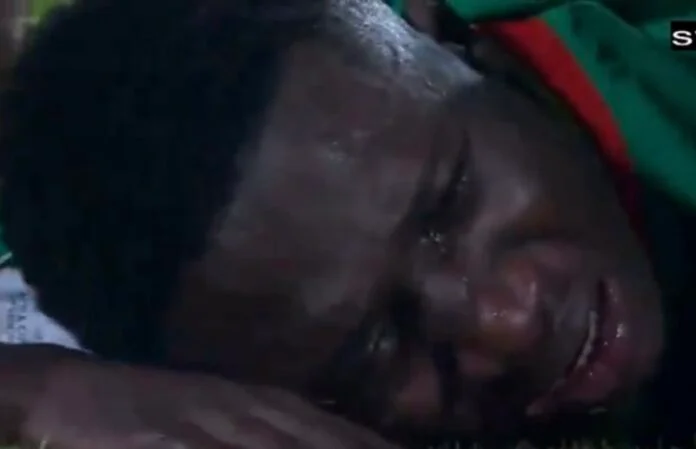 lamine-camara-en-pleurs-696x449