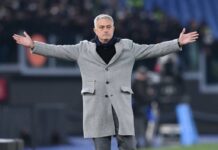 Football : José Maurinho retrouve le banc de Fenerbahçe