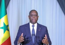 La réponse de Ayip Daffé à Macky «S’il veut dire quelque chose aux sénégalais, il n’a qu’à rentrer au Sénégal et battre campagne»