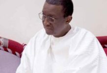 Amadou Bâ après la prière de l’Aïd El fitr à la grande mosquée Omarienne: « Laissons le gouvernement travailler »