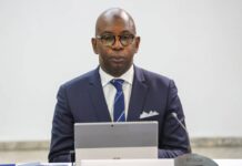 Urgent: le ministère de l’Education nationale interdit l’usage du téléphone portable en milieu scolaire