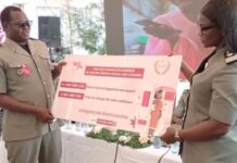 Octobre Rose : les femmes douanières ont fait un don de 17 millions de francs CFA aux malades !