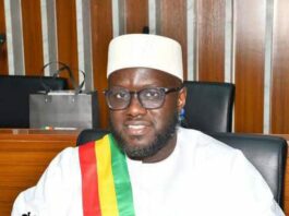Demande d’explications sur l’achat de véhicules des députés: El Malick Ndiaye répond à Thierno Alassane Sall