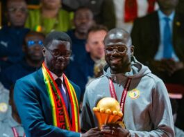Champion d’Afrique 2025 : Le Président de la République offre 75 millions de Fcfa à chaque « Lion » ainsi que 1500 mètres carrés sur la Petite Côte