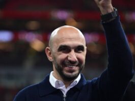 Équipe nationale du Maroc : la fédération dément un départ de Regragui